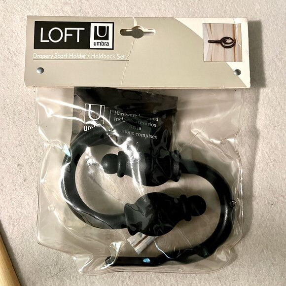 Loft Umbra Drapery Curtain Holdback * Bishop * Black * Set of 2 * New In Package - Picture 3 of 5
